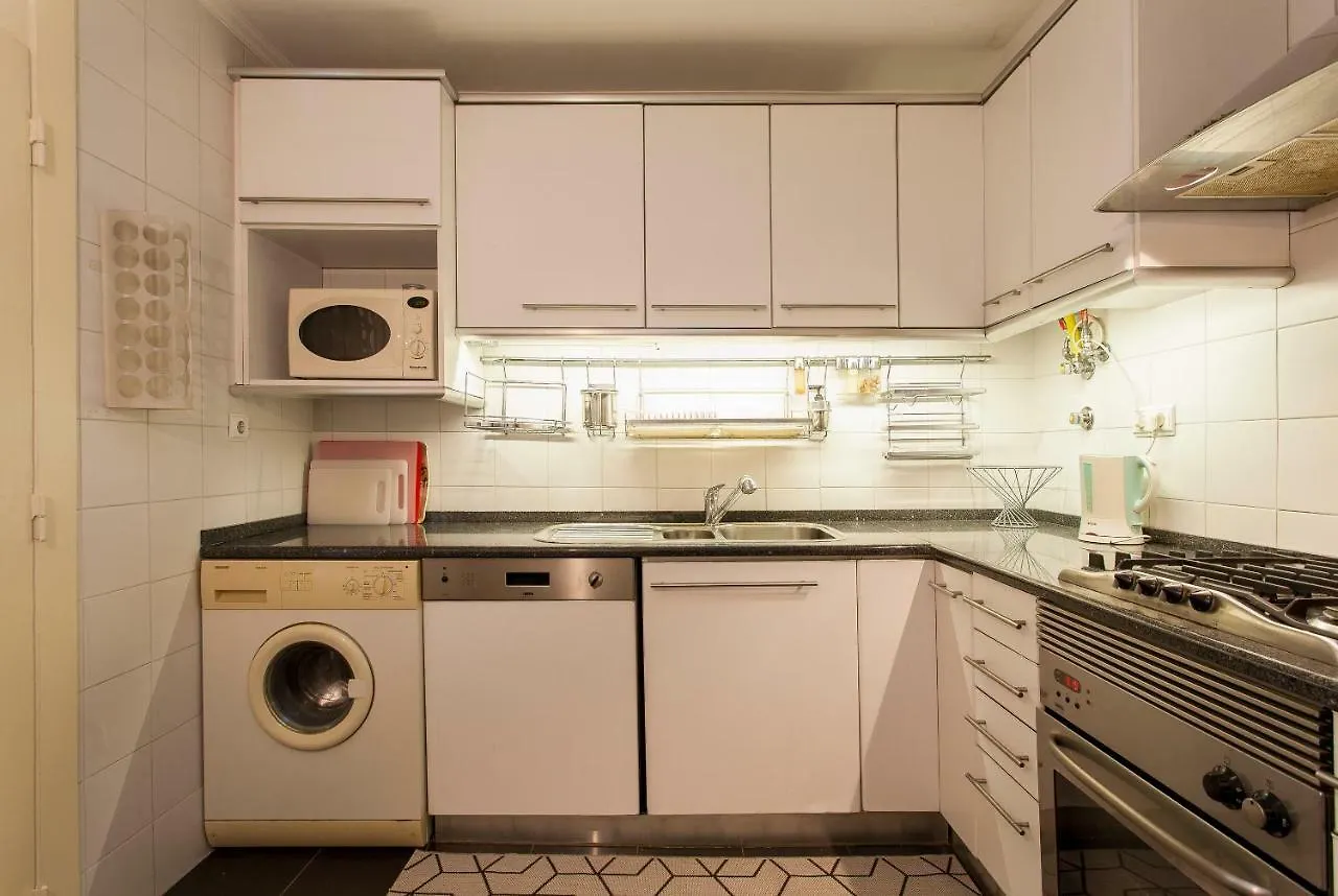 Bairro Alto-Chiado 2 Bdr Beautifull View Apartment Lisbon 0*,  Portugal